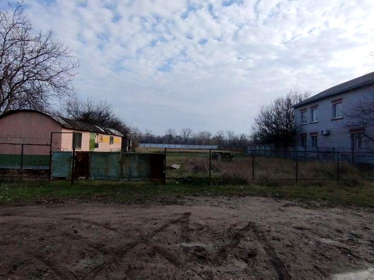 Продам дачу 15 соток с.Козацьке рядом с Желтые Воды