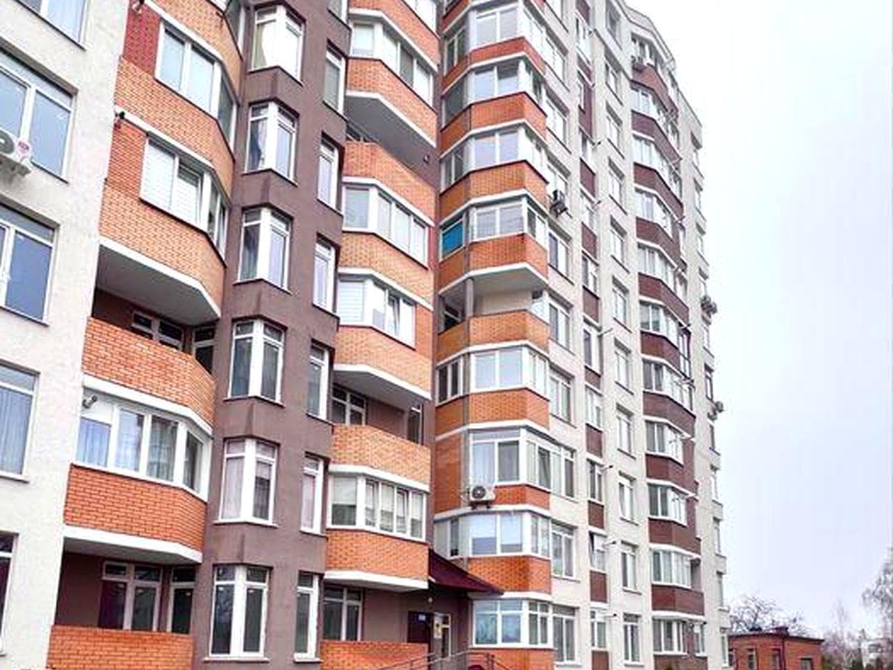Продаж 3-кім в зданому будинку на Дружбі