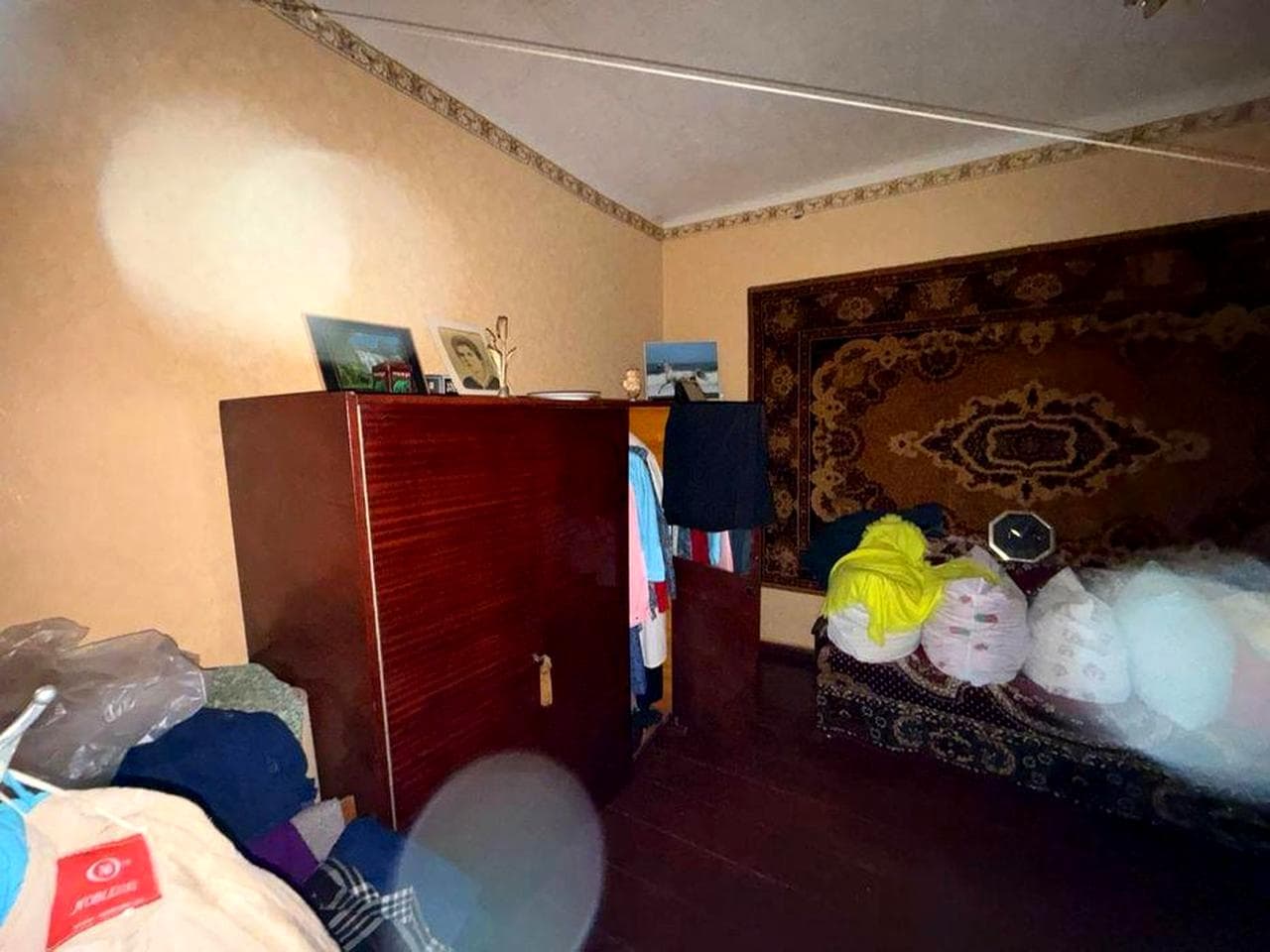 Фасадна частина будинку Центр