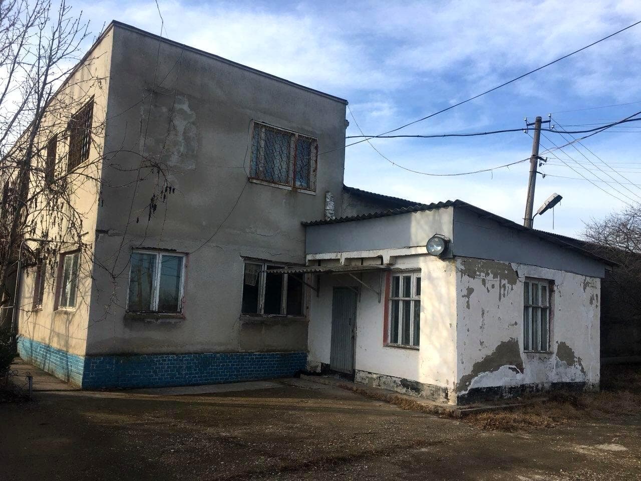 Бессарабська вул., 1