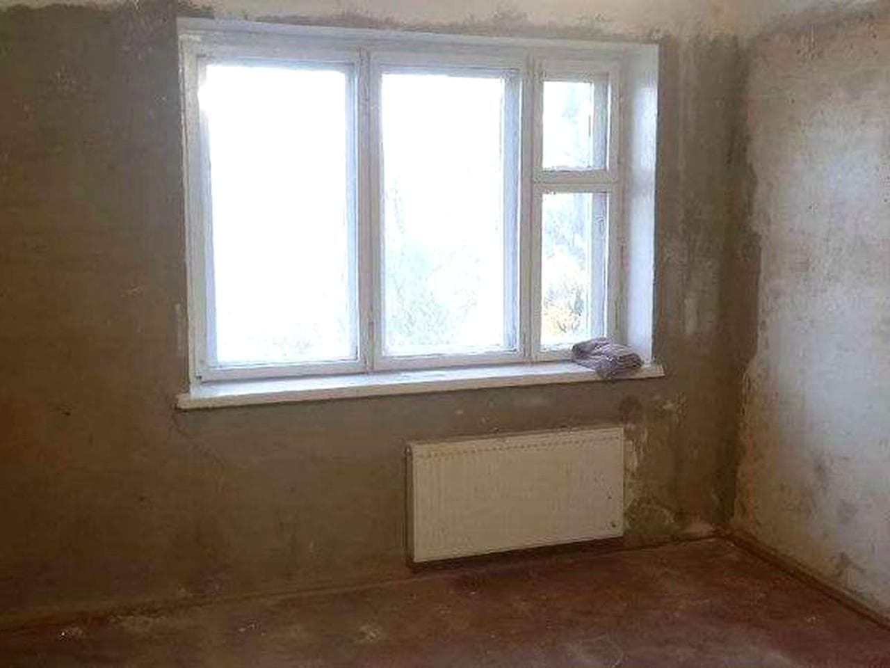 Продаж  1 км квартира  Солоницівка (Заречанка)