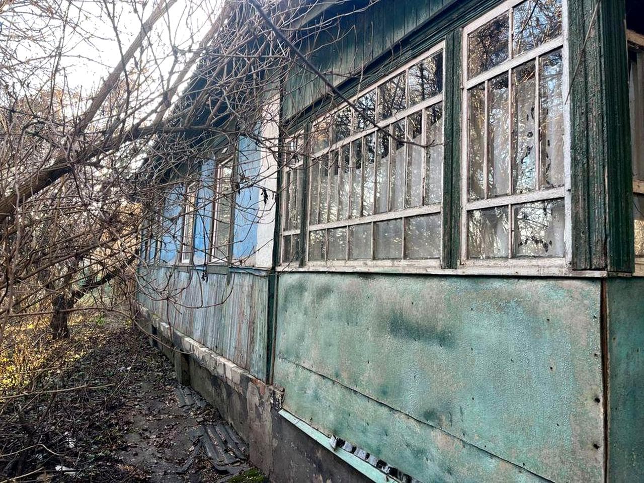 Будинок біля вокзалу