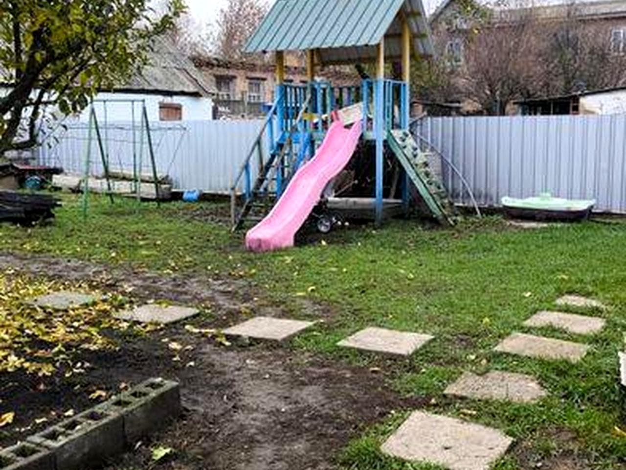 Продам 1/2 будиноку  Синельникове