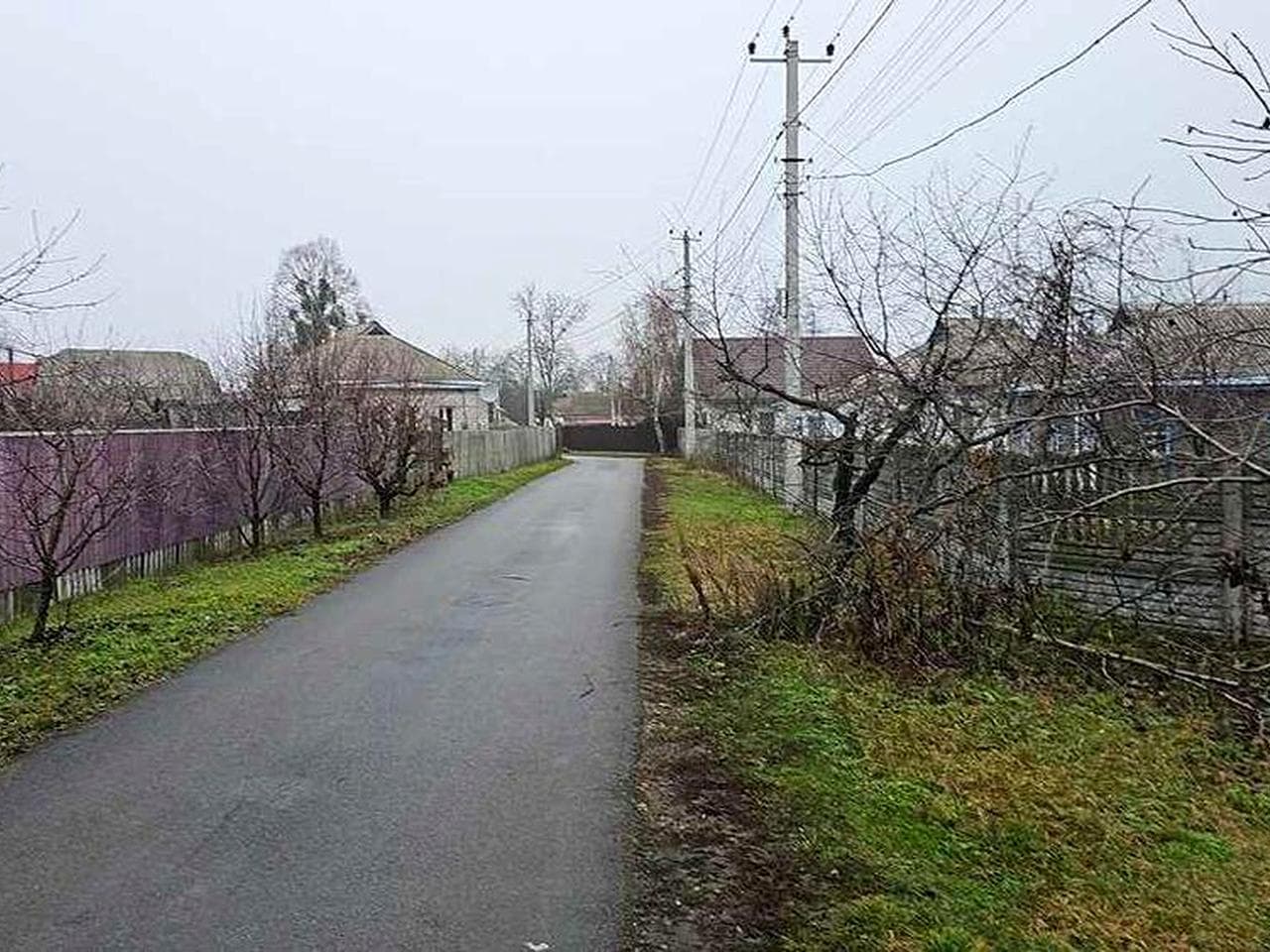 Будинок в місті неподалік центру – вул. Футбольна Є відеоогляд