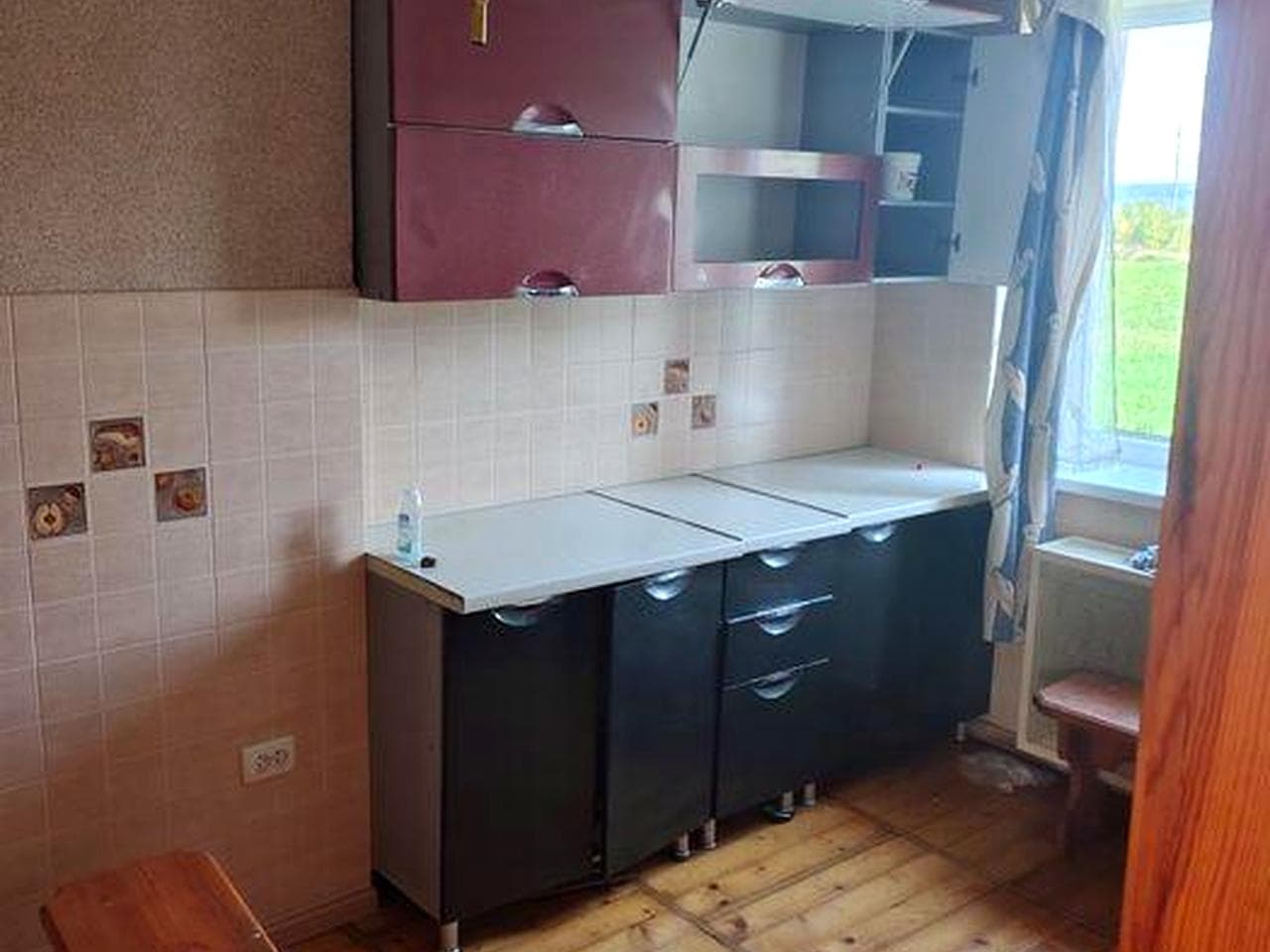 Продаж квартири .
