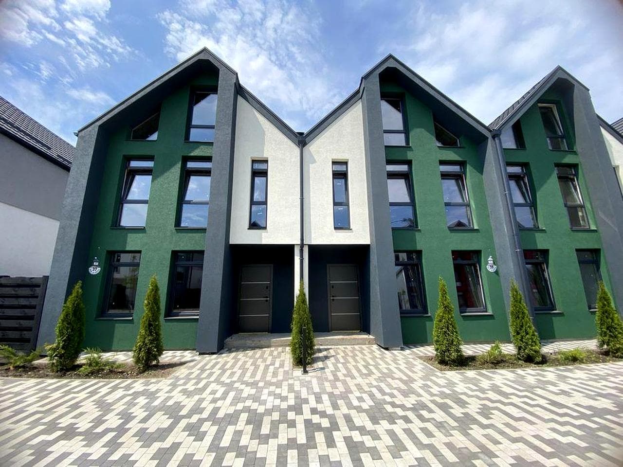 Продам таунхаус 110м2! Гатне! Газ! Централізовані комукації!