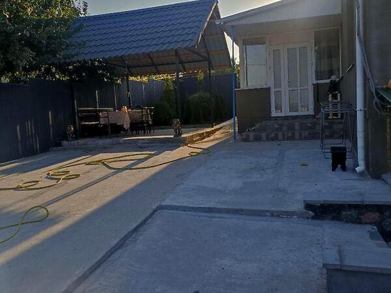 Продаж 4к Дім Молодіжна вулиця
