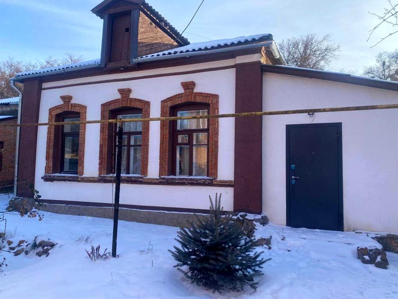 Продам квартиру(частину будинку)