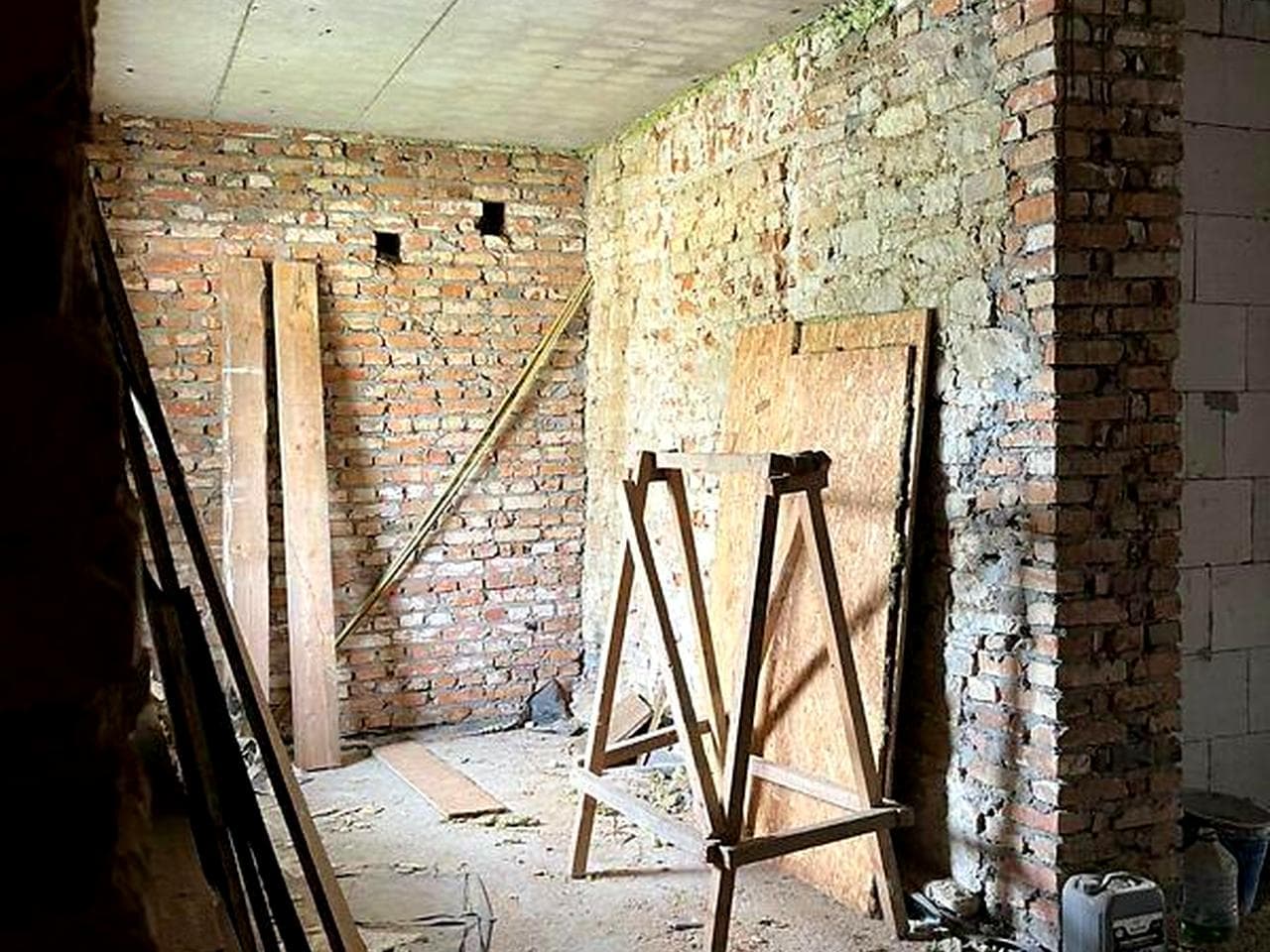Продаж 1к Квартира Покрівка вулиця