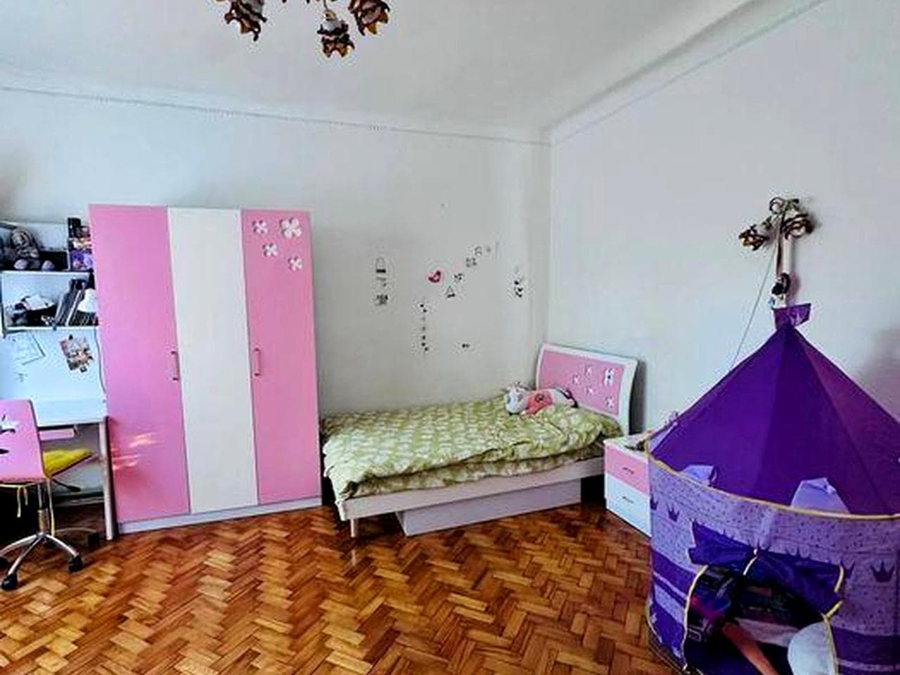 Продаж 3 кімн. Вул.ПЕТЕФІ