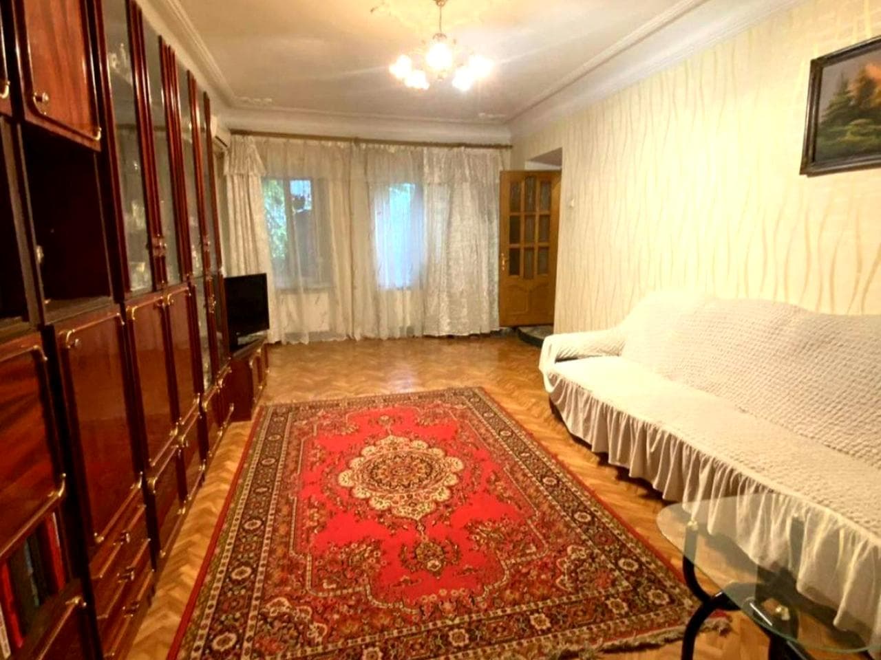 Ніжинська вул., 71