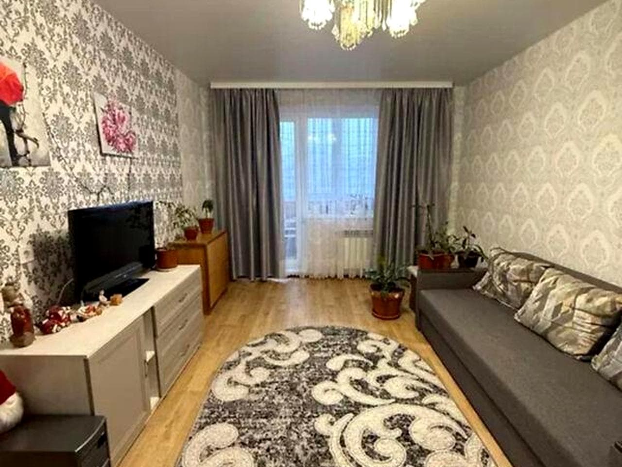 Продаж 3к Квартира Освіти (Червоноармійська) вулиця