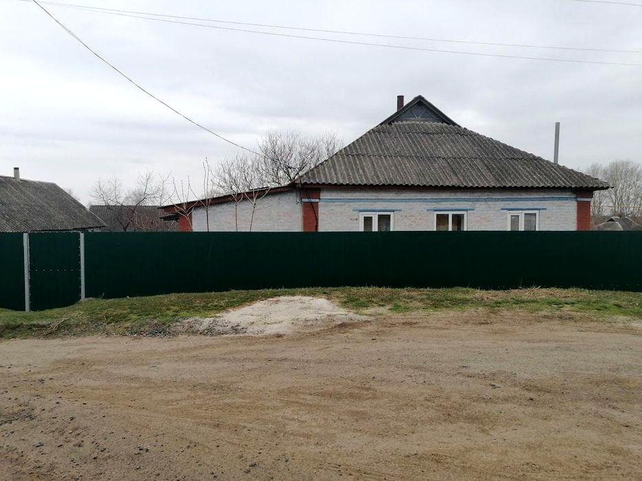Продам будинок в селі Малі Будища.