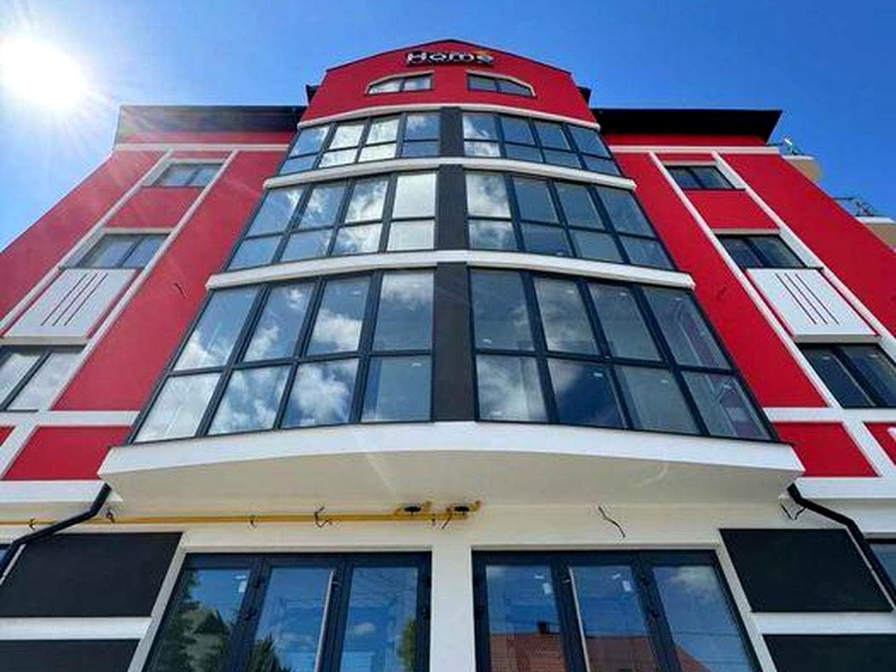 Трикімнатна квартира з чистовими роботами та підігрівом підлоги ЖК MODERN HOME PREMIUM