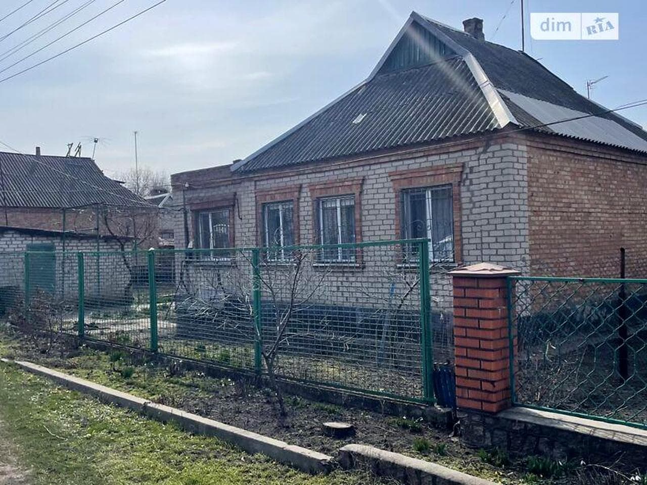 Продаж 3к Дім влиця Дружба