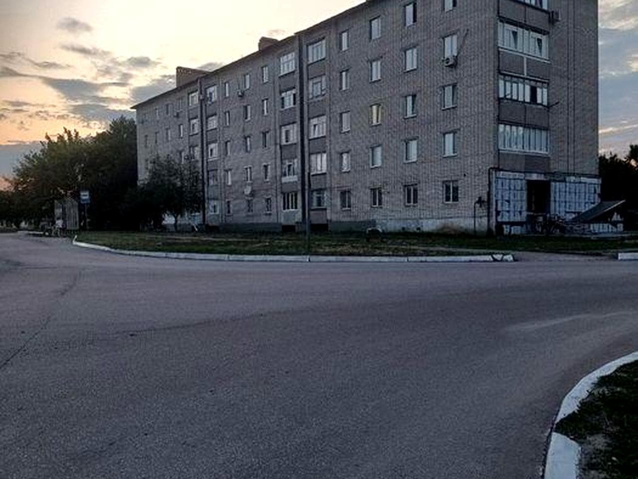 Продам  3- х кімнатну квартиру