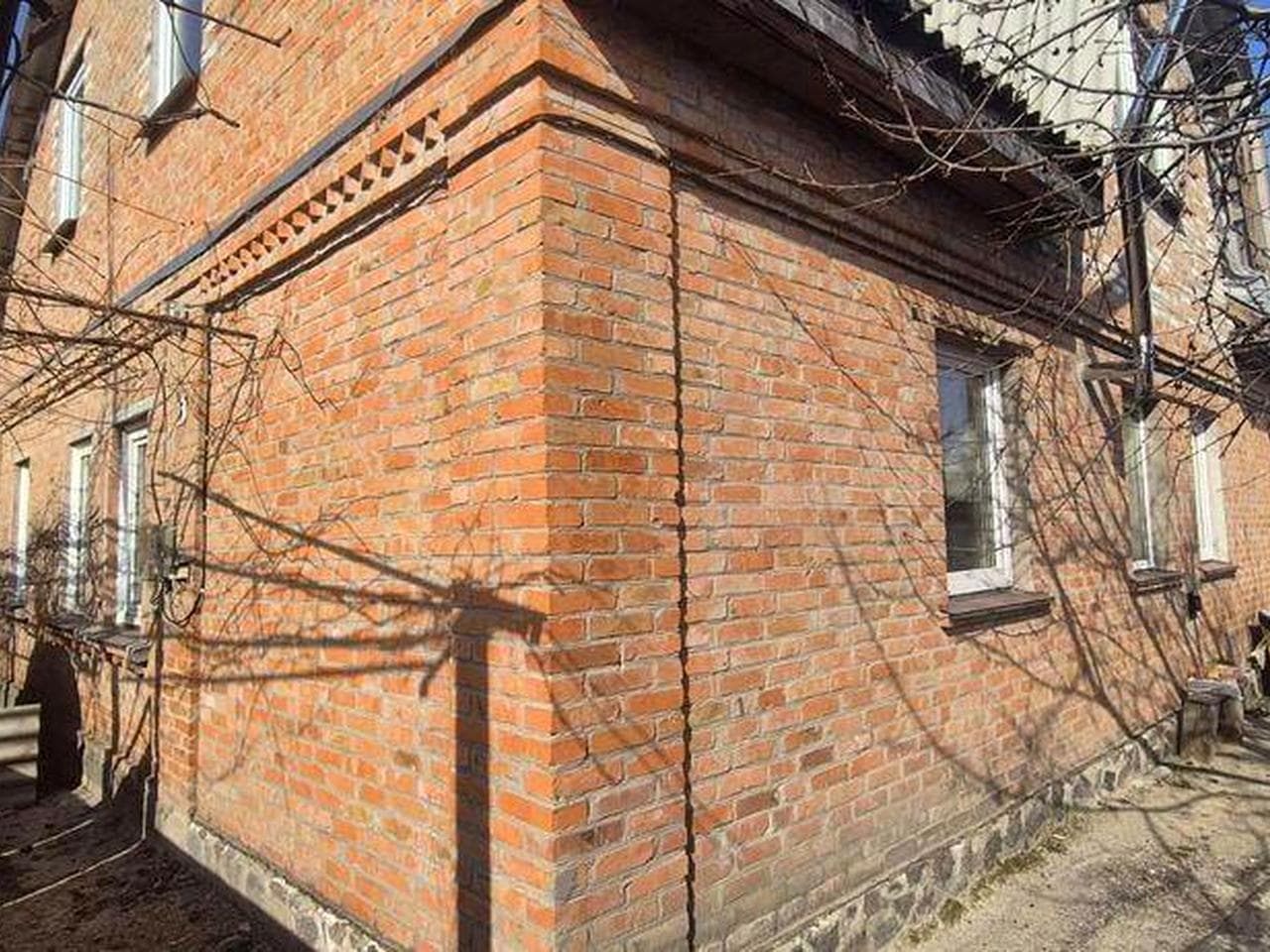 Продам будинок в р-ні дит. садочка "Берізка"