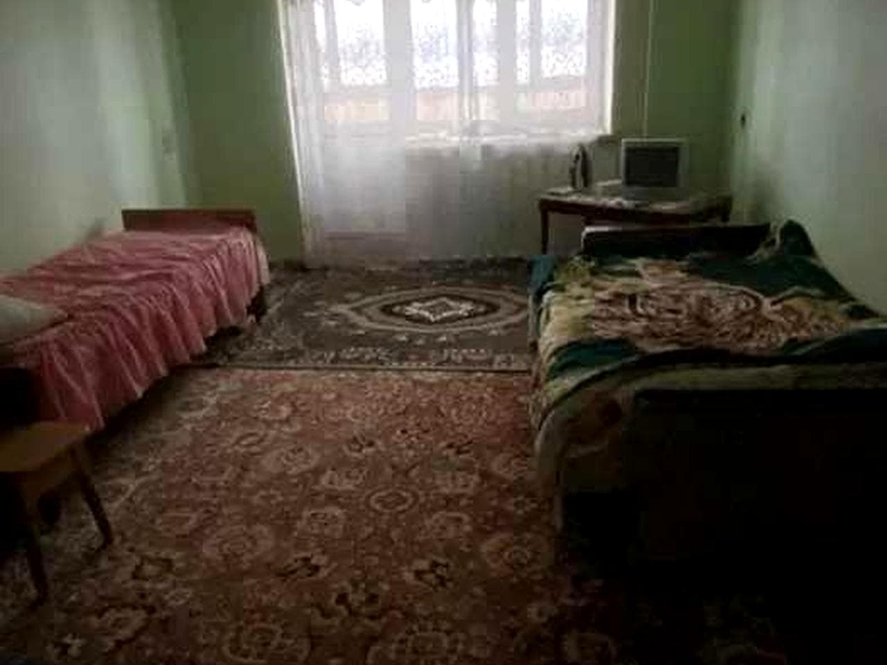 Продам 4-кімнатну кв, автономка, власник.