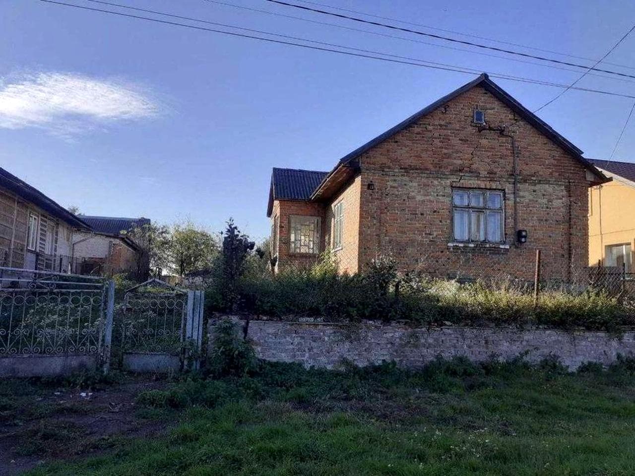Продаж будинку в с.Завишень