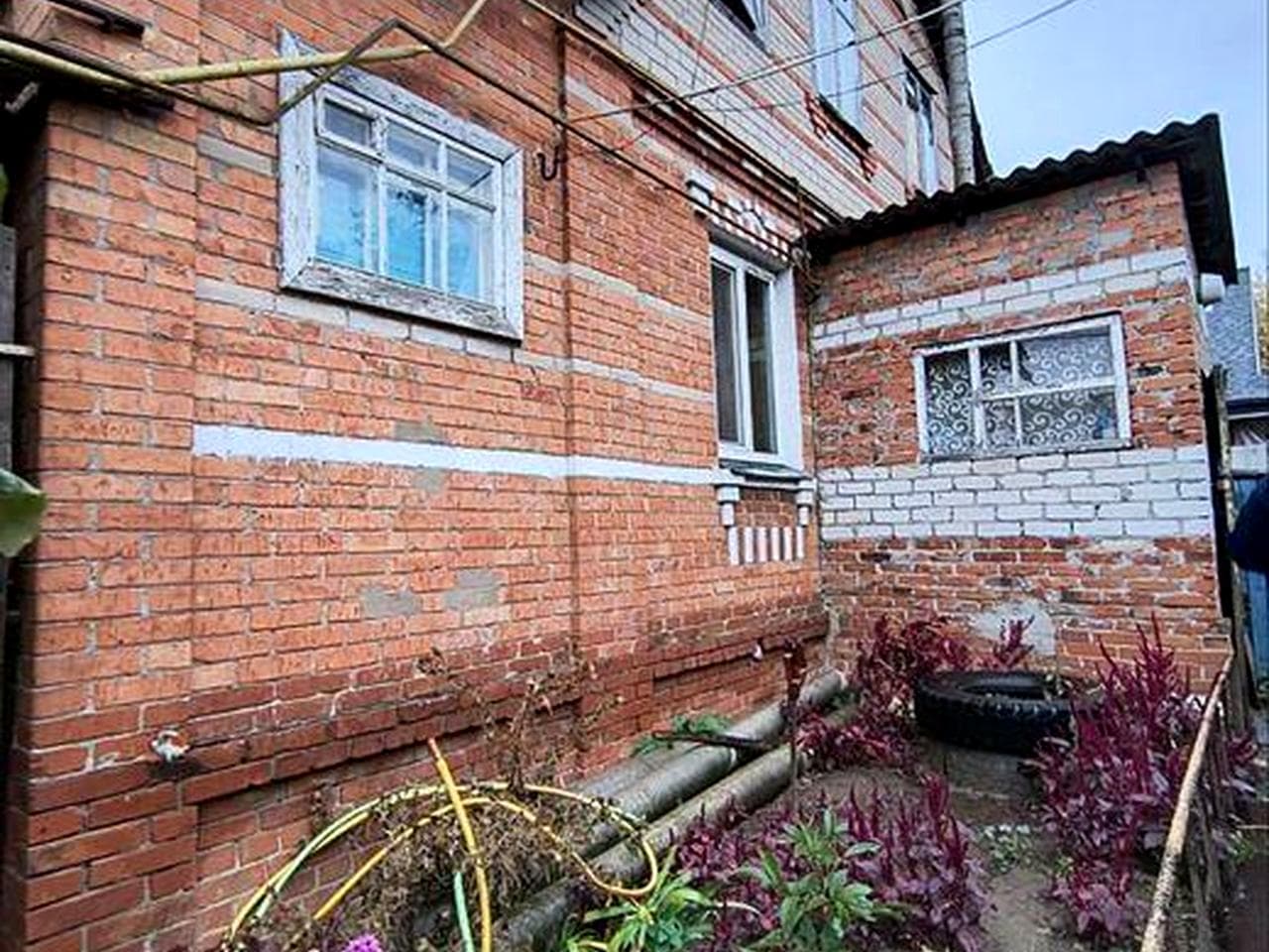 Продается дом в Люботине.