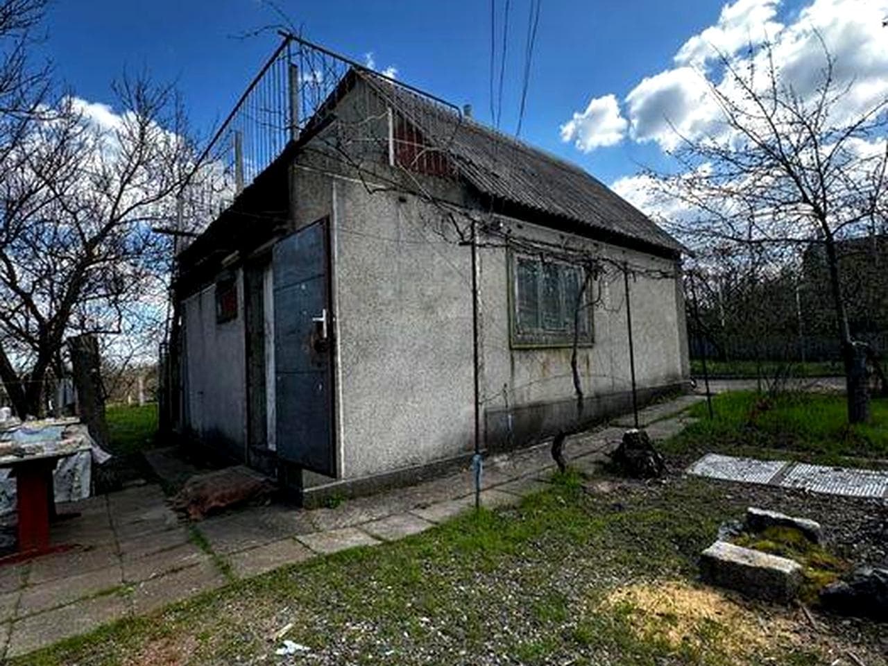 Продам будинок (дачу)