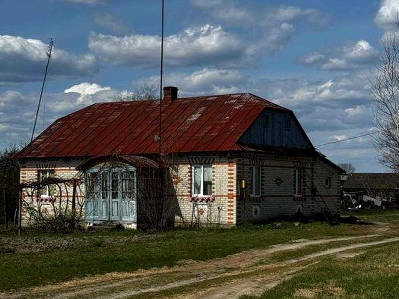 Продам будинок с.Лучичі 130кв