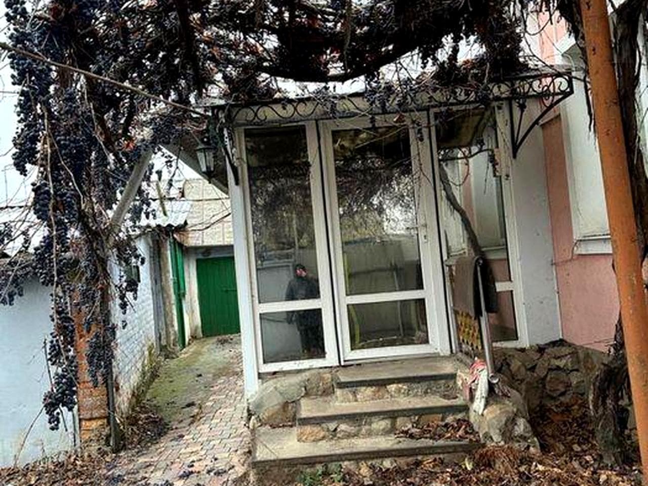 Продам затишний будинок зі свідим ремонтом