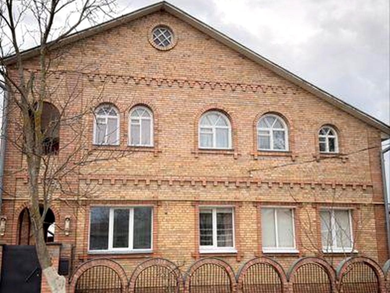 Продам будинок котедж 7 кімнат