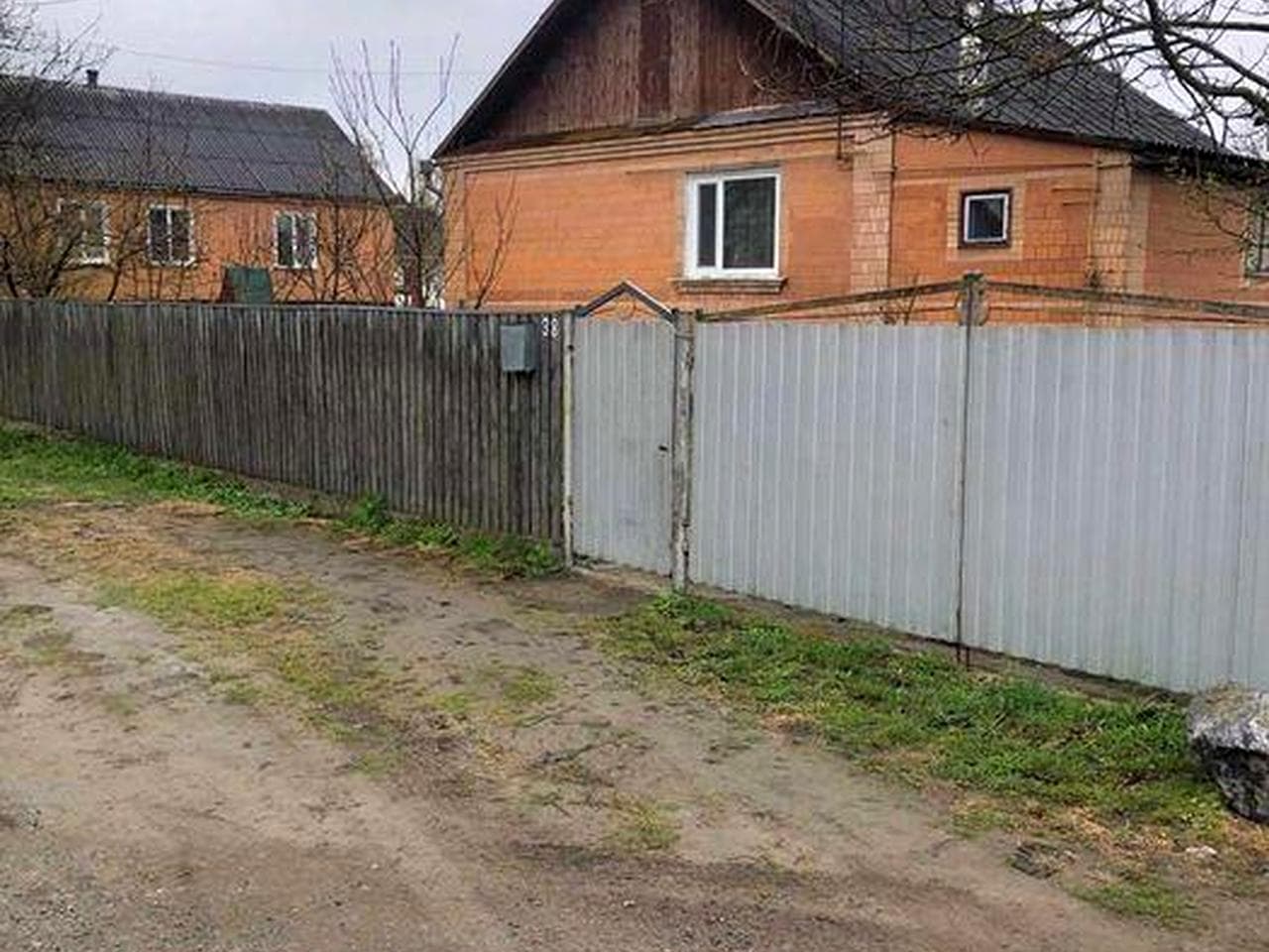 Продється будинок м. Полонне