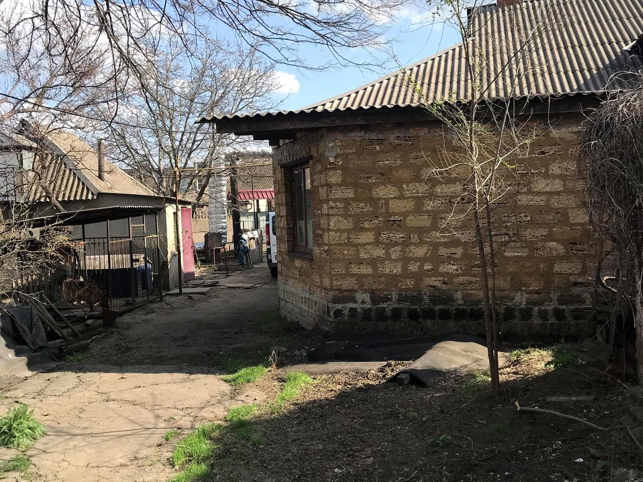 Каштанова вул. (Щорса), 25