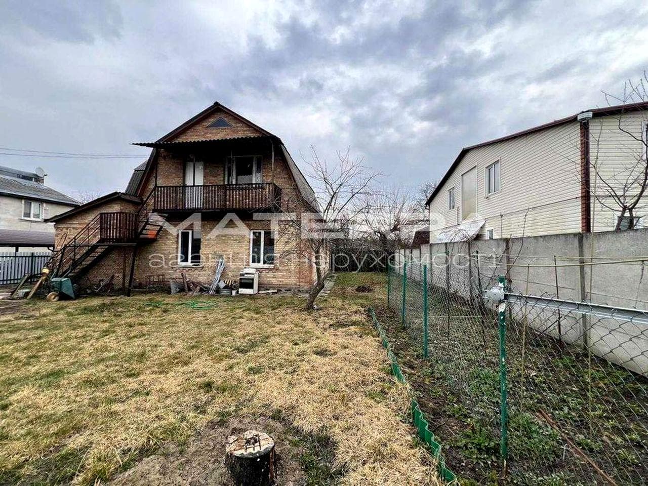 Боярка центр продаж Будинку 135 м2 з центральними комунікаціями