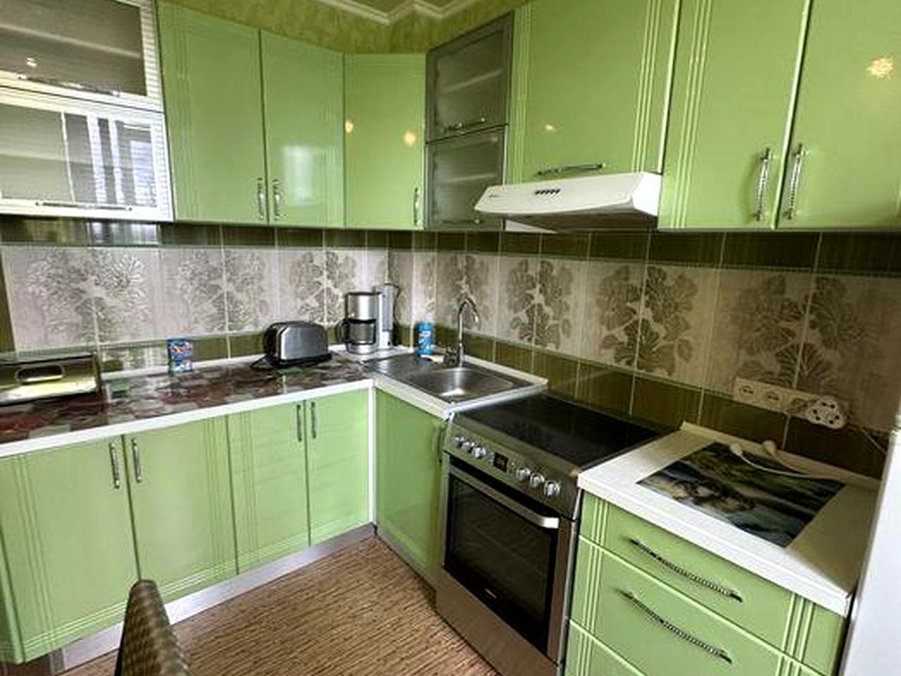 Продам! 3 комнатную квартиру Солоницевка( новострой)