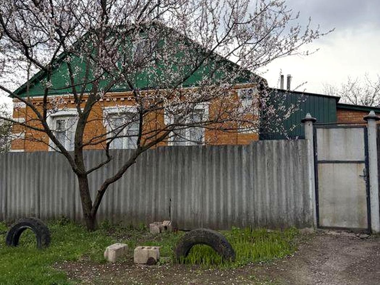 Продам будинок Валки