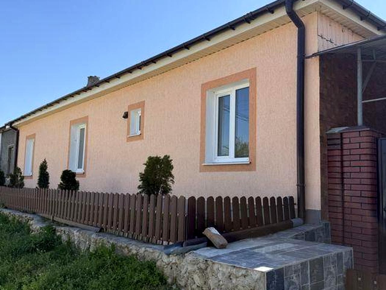 Продам будинок  в центрі м. Вознесенськ 105м² з новим ремонтом без комісії від власника