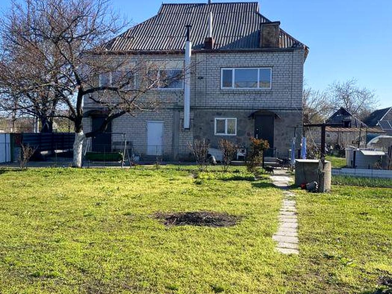Продам двоповерховий будинок 187м2від власника без комісії
