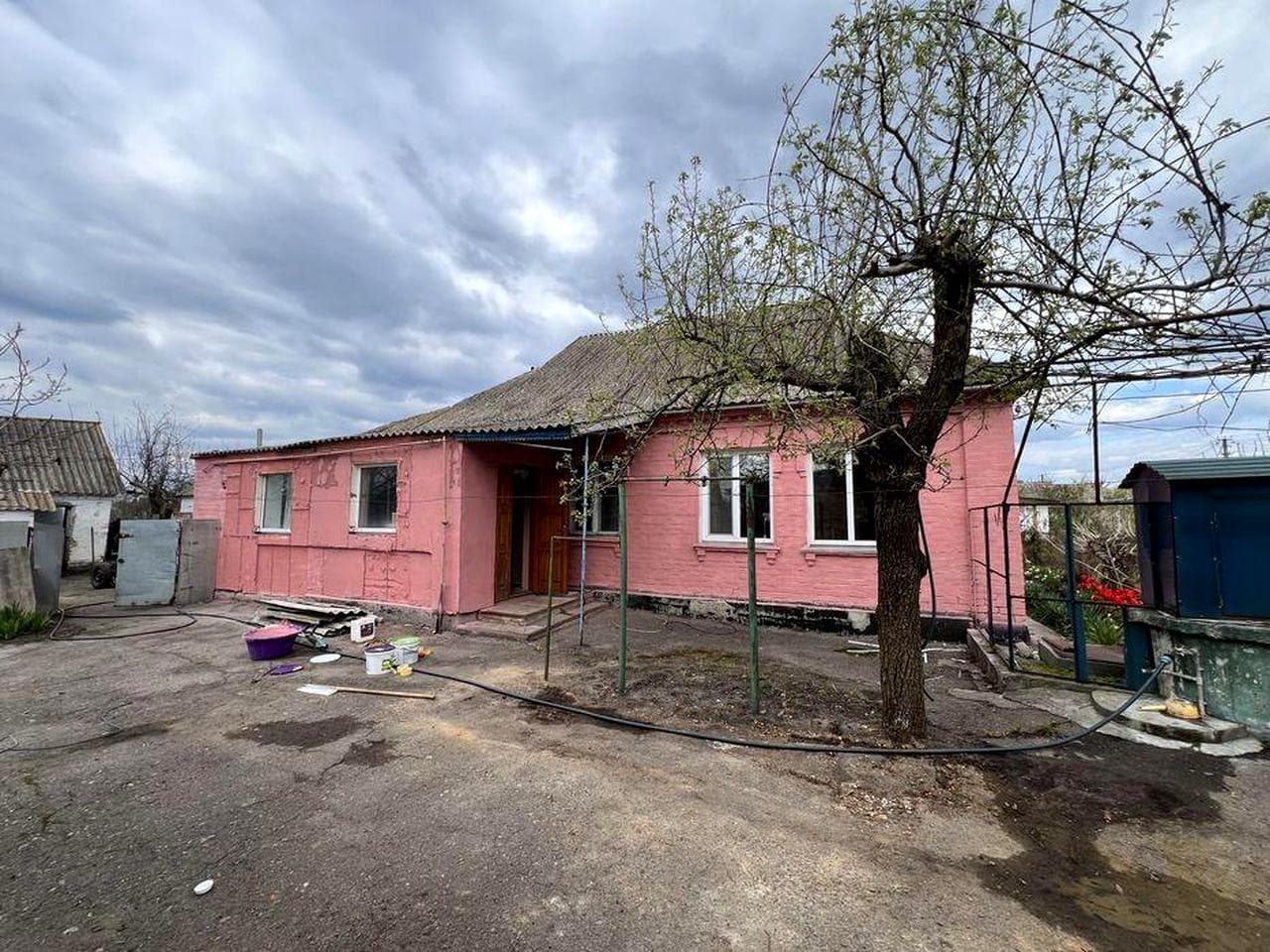 Ексклюзив. Продам цегляний будинок зі зручностями в місті Узин