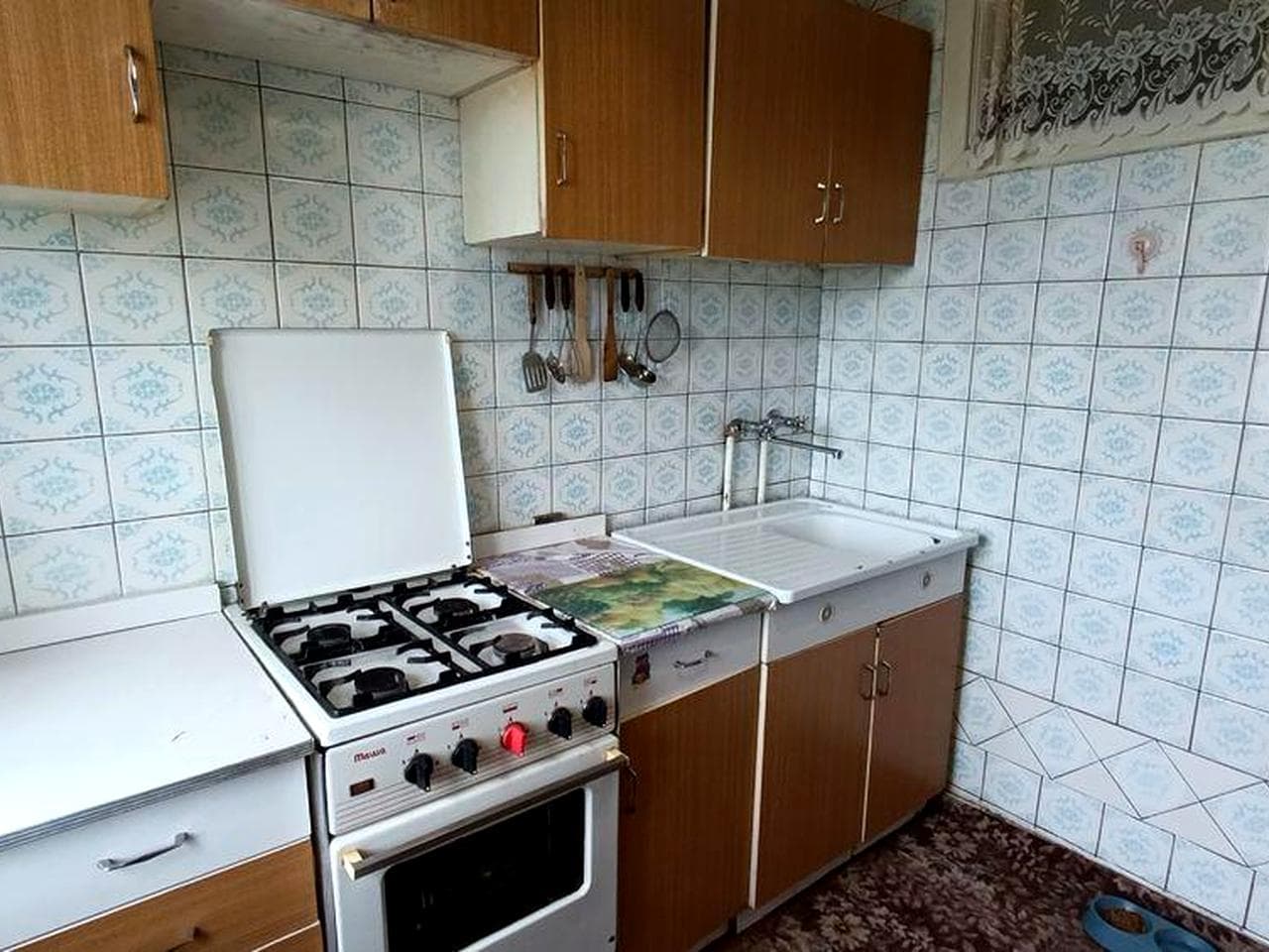 Продаж 2 кімн.кв.4/5 на Космосі