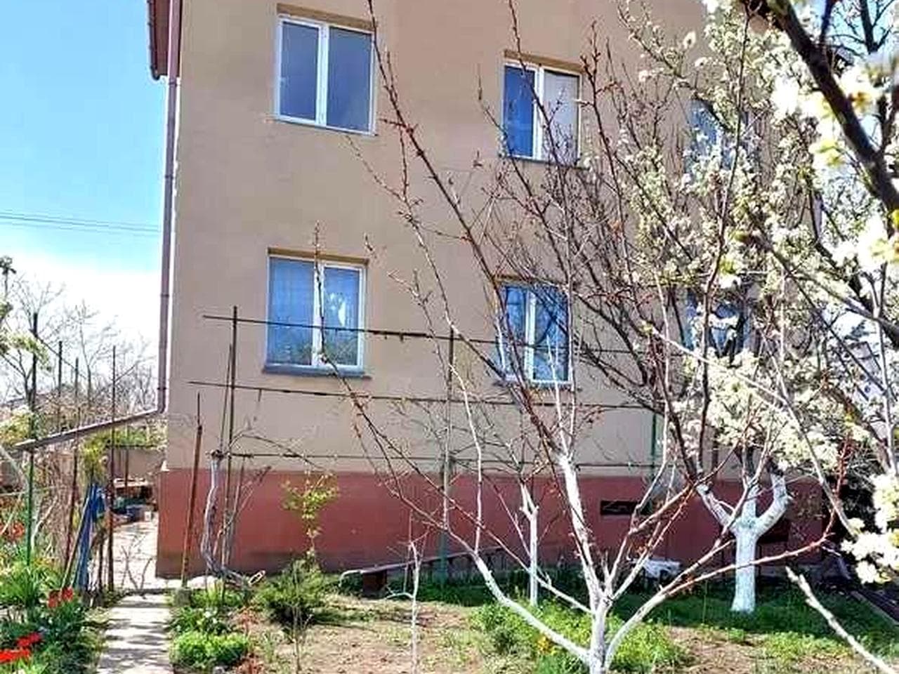 (13/1) Продам чудовий 2-поверховий будинок біля Великодолинського.