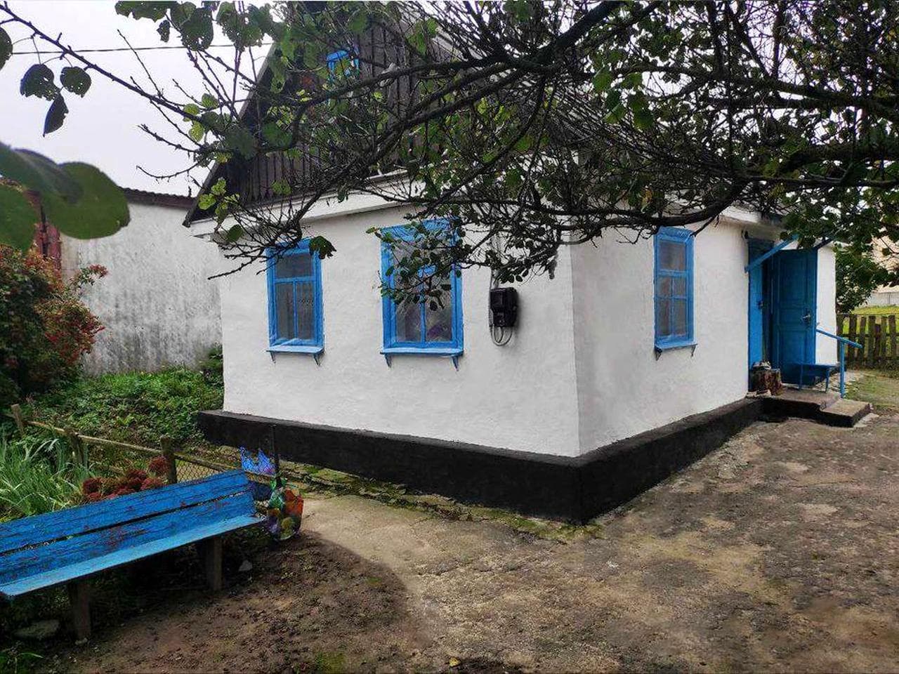 Продається житловий будинок в м.Звягель (р-н Дружба)
