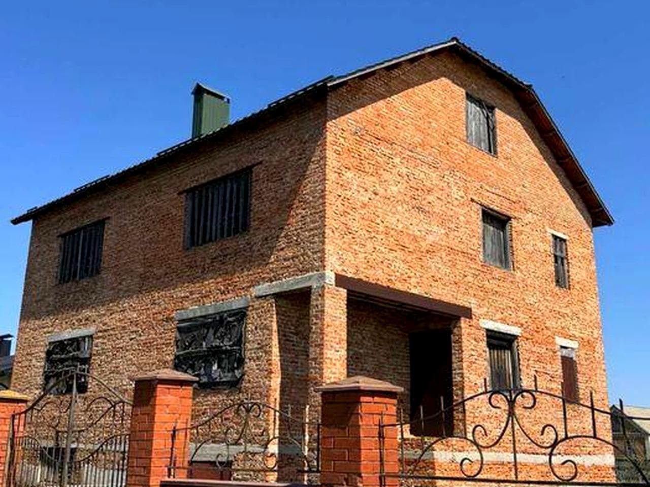 (5) Продам будинок в Хмільнику 7050