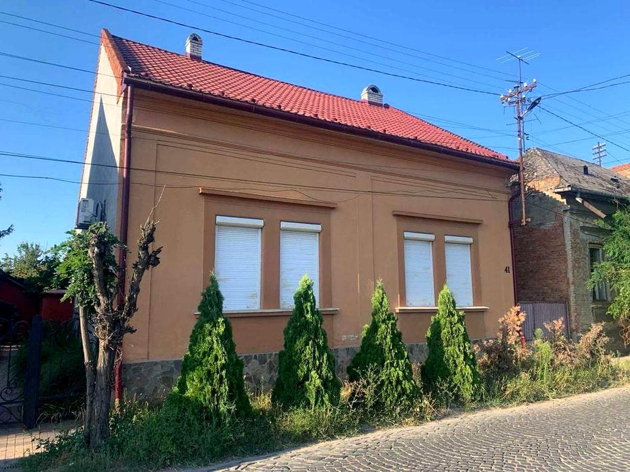 Продається будинок у місті Виноградів, вул. Тюльпанів