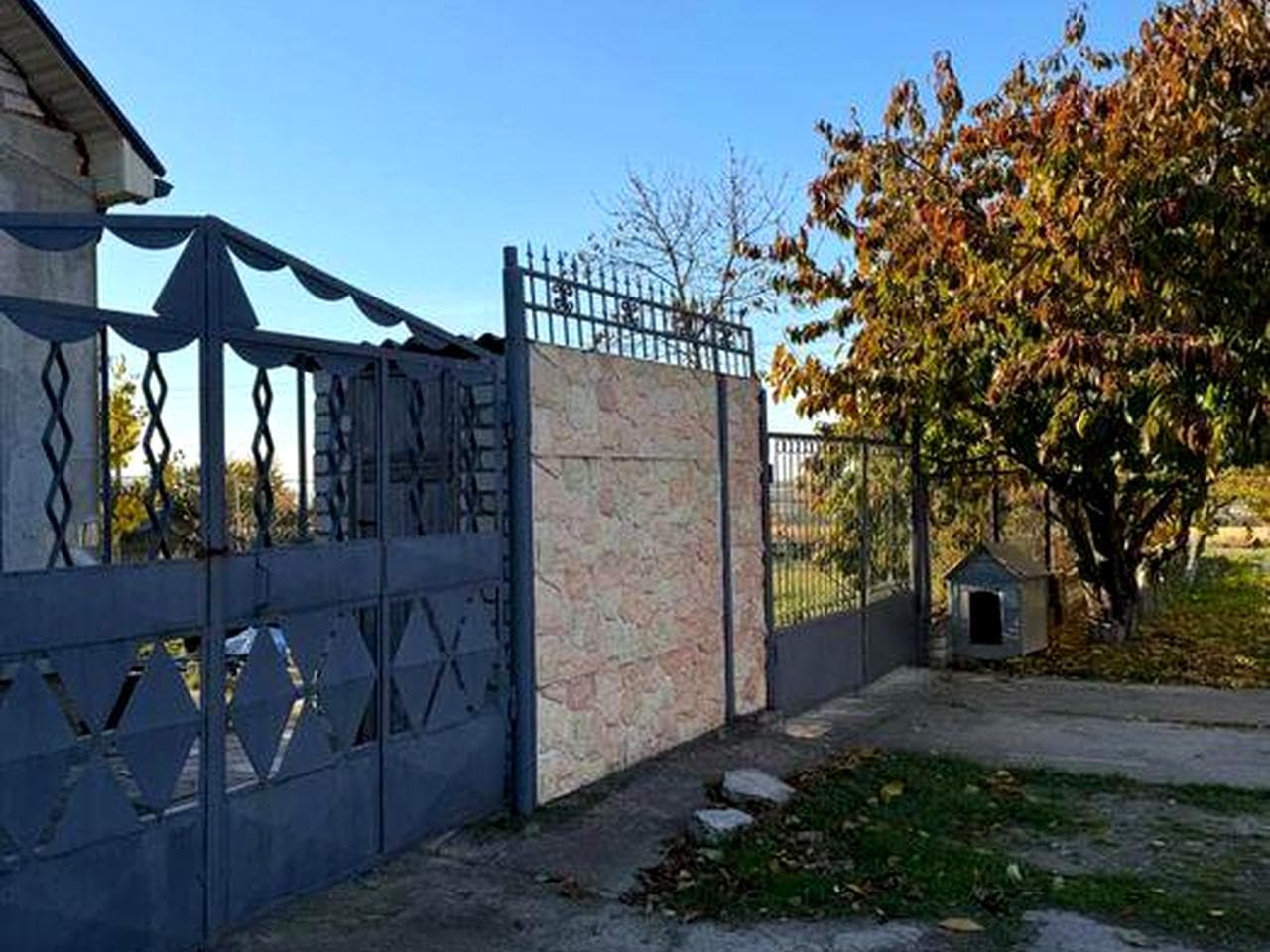 Продаж 2 поверхового будинку .Всі зручності.Меблі.Техніка.Сучасний ремонт.