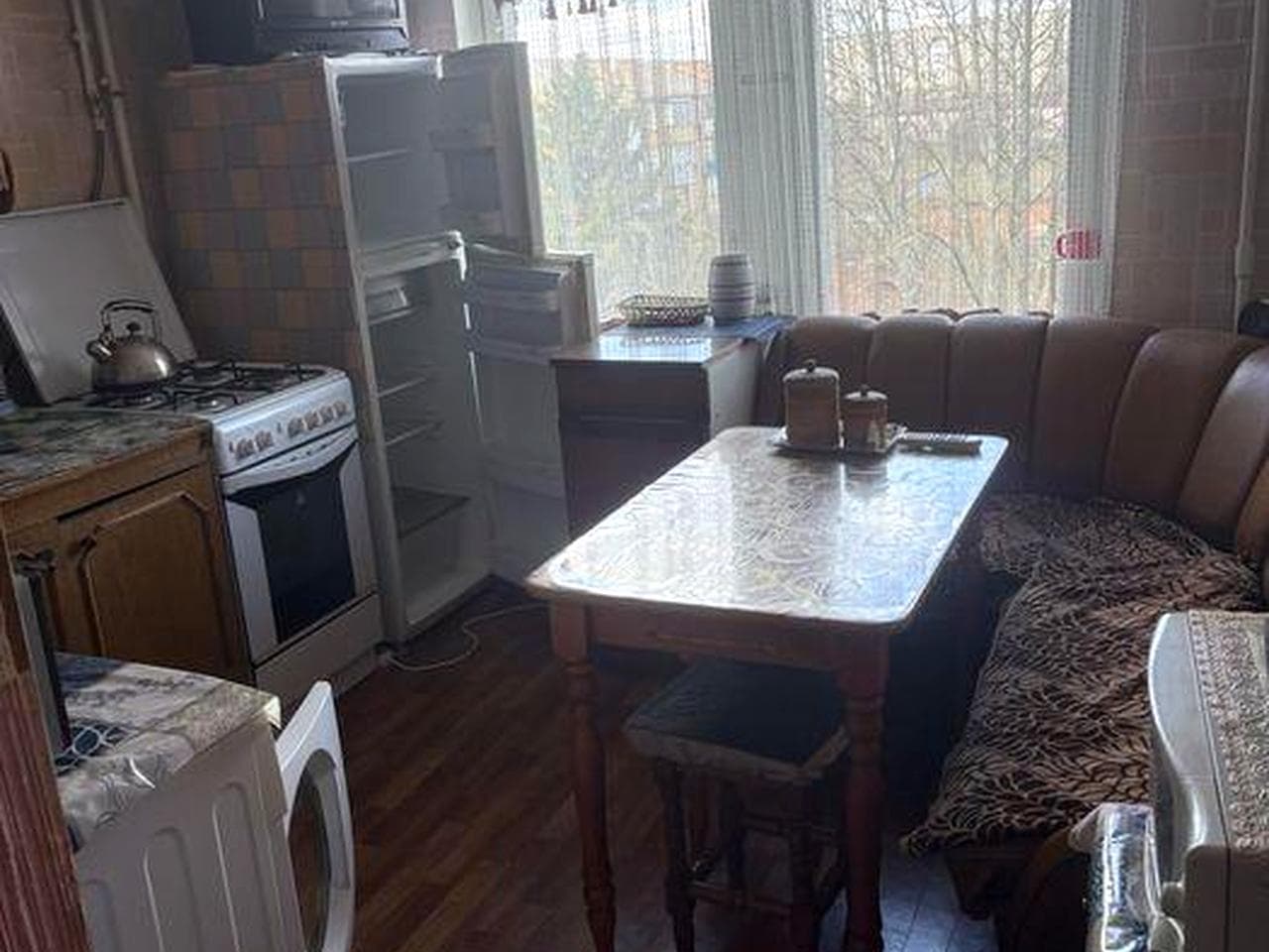 Продається двокімнатна  квартира