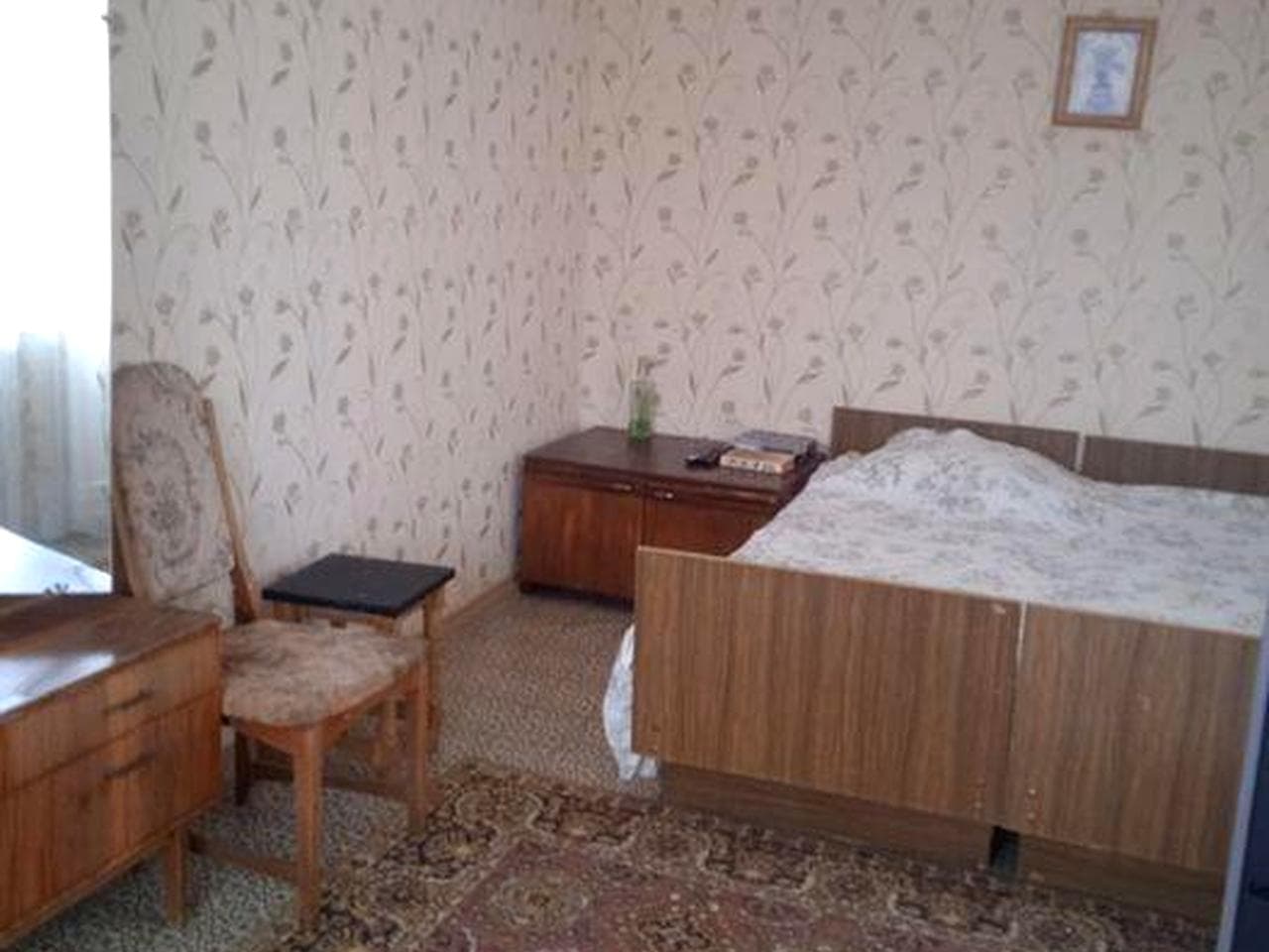 Сдам дачный домик Мужчине  свет с условием присмотра за земленным участком