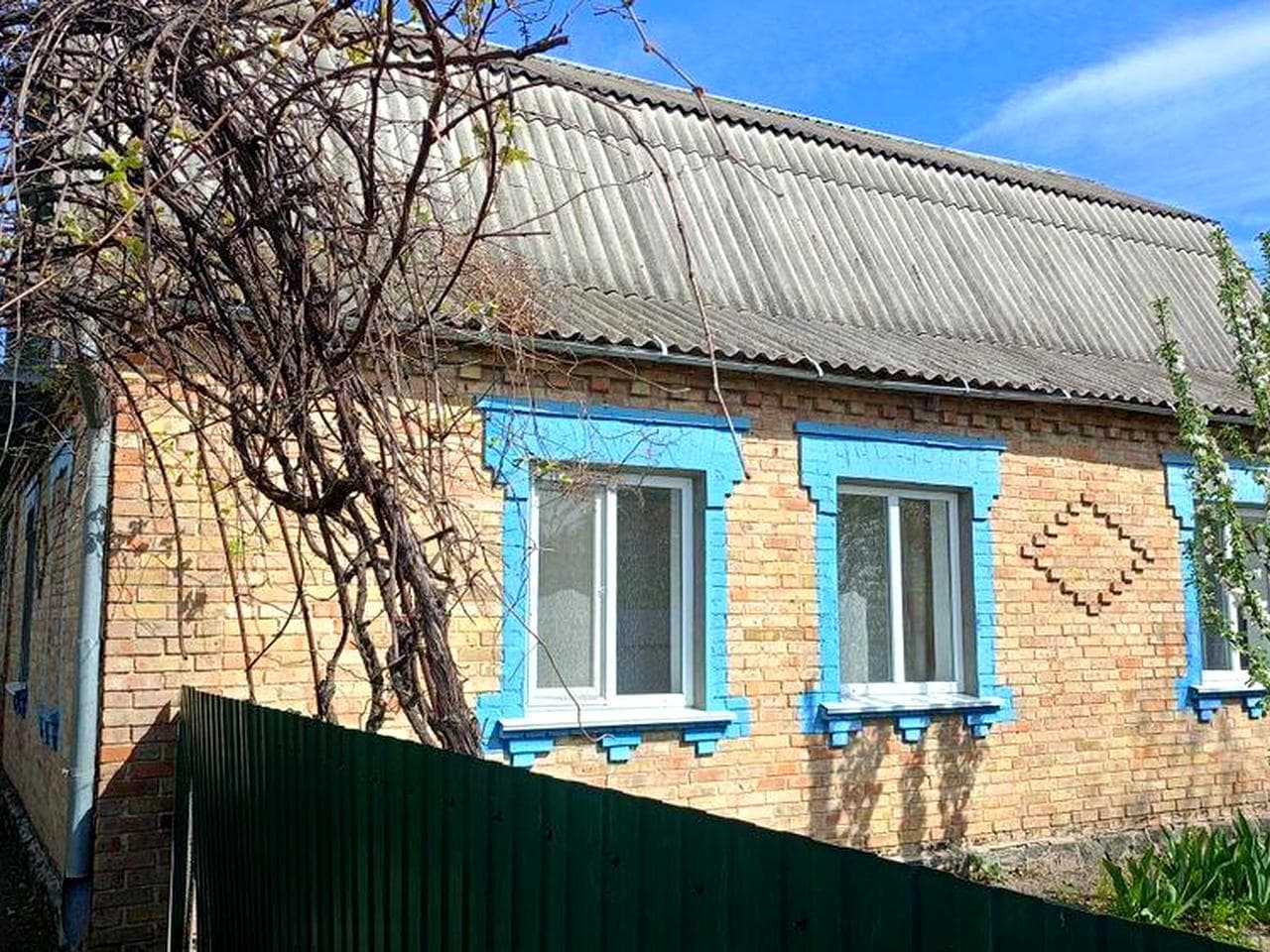 Продається будинок у Фастові.