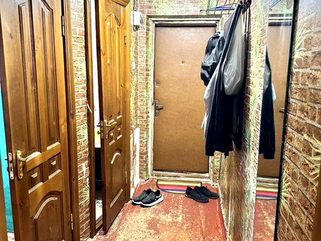 Продається двокімнатна квартира в м. Миронівка, Обухівський район, по вулиці Соборності, район ПМК.