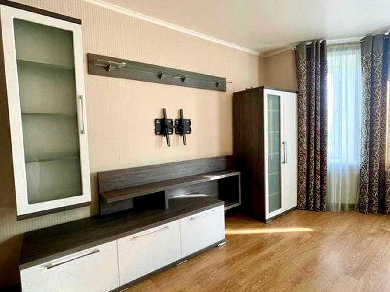 Продам 4 кімн. квартиру з індивідуальним опаленням в Центрі м. Кременчука