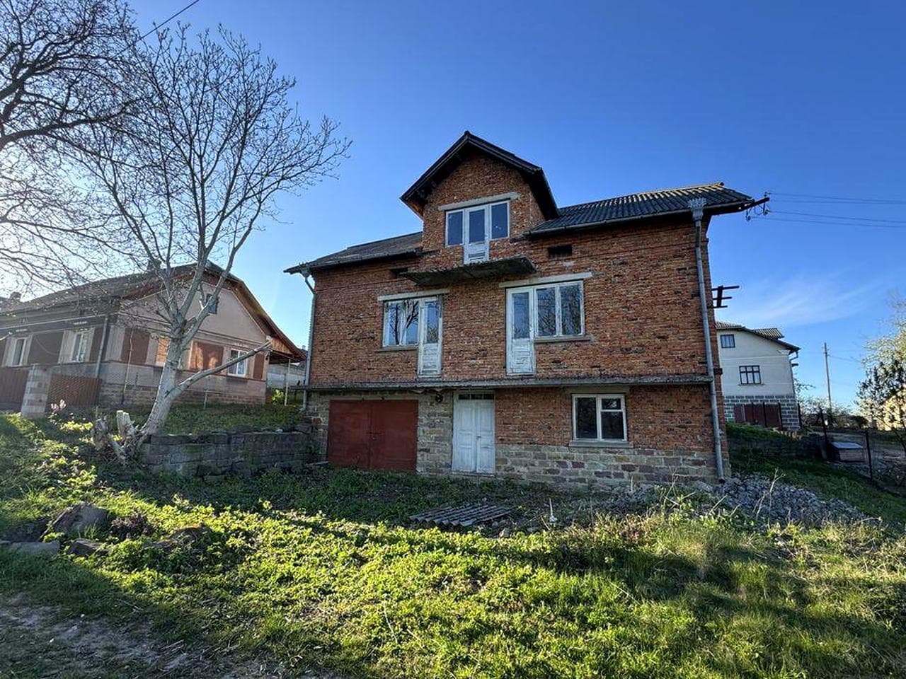 Продам будинок  м. Теребовля вул. Кобилянської 2б