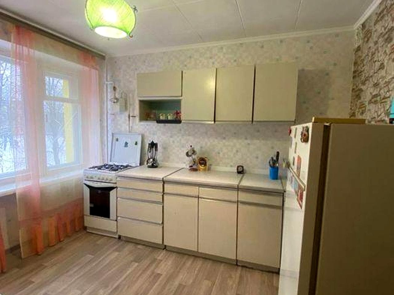 Продам 3-х кімнатну квартиру