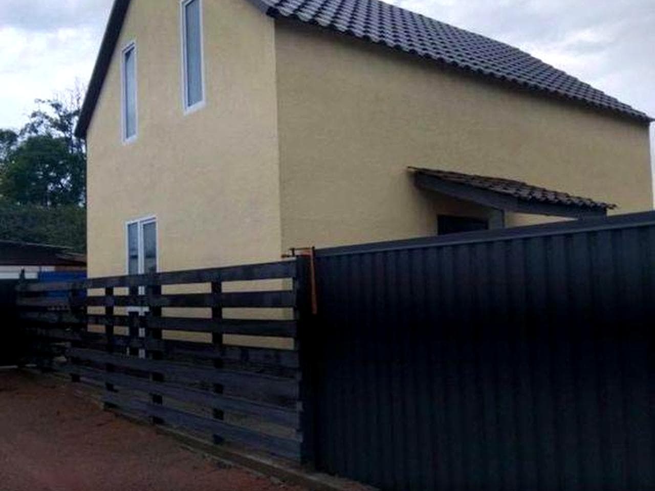 Продаж будинку 96м2 Гостомель вул Свято Покровська ГАЗ Навіс під авто від Власника